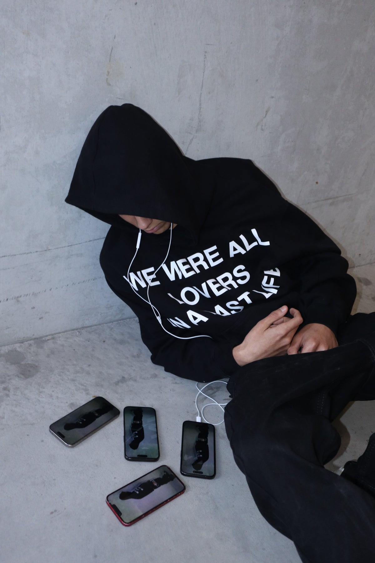 ''LOVERS'' HOODIE - BLACK